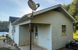 1114 Little Renox Creek Rd, Burkesville, KY 42717