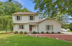 3830 Bristol Drive, Troy, MI 48083