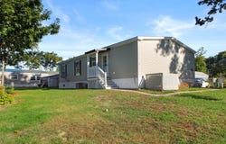 11 Riverview Drive, Rochester, NH 03867