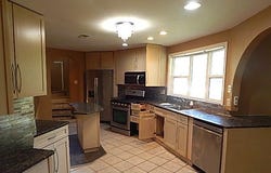 1055 W Palatine Road, Palatine, IL 60067