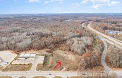 N Clare Avenue, Harrison, MI 48625