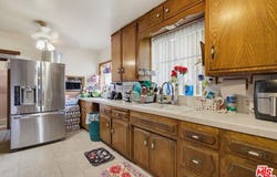 291 Simmons Ave, Montebello, CA 90640