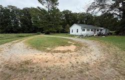 17471 Hewlett Road, Beaverdam, VA 23015