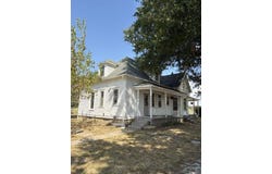 22160 Main Street, Weaubleau, MO 65774