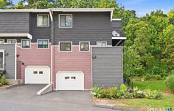 30 Stonegate Circle, Branford, CT 06405