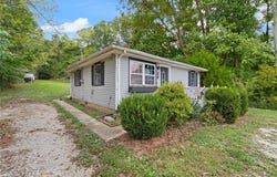 8185 Pekin Road, Greenville, IN 47124