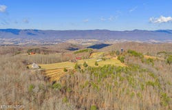 264 Victory Cross Rd, LaFollette, TN 37766