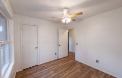 3372 S Western Avenue, Springfield, MO 65807
