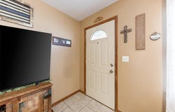 1101 S Highland Drive, Harrisonville, MO 64701
