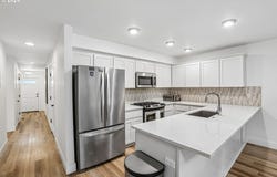 16775 CHULA VISTA Ave, Sandy, OR 97055