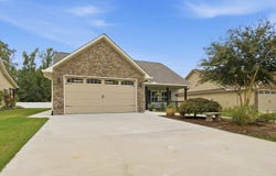 109 Rains Avenue, Boaz, AL 35957