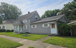305 E Pine Street, Percy, IL 62272