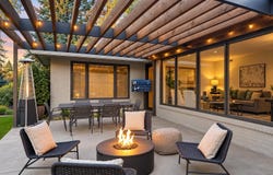 1010 W Comstock Ct, Spokane, WA 99203