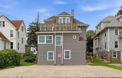 2416 Olive Street, Cedar Falls, IA 50613