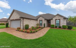 42 Nehemiah Drive, Jackson, TN 38305