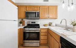 2731 Erringer, Simi Valley, CA 93065