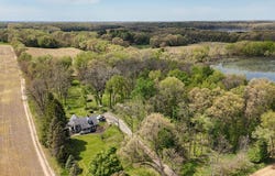64374 Mullen Road, Cassopolis, MI 49031