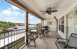 40 Lighthouse Road, Lake Ozark, MO 65049