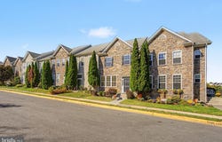 802 LINFIELD Terrace NE, LEESBURG, VA 20176