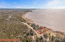 7405 Sunset S.75 Lane, Rapid River, MI 49878