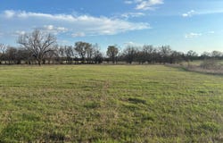 2 E 2060 Rd, Ft Towson, OK, OK 74735