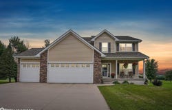 24120 M Avenue Unit 5, Grundy Center, IA 50638