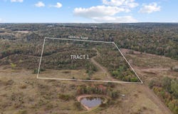 9999 Herron Rd, Ash Flat, AR 72513