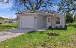 1020 Buchanan St, Moberly, MO 65270