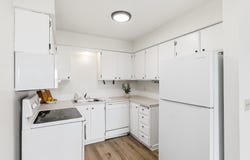 950 EVERGREEN Rd, Woodburn, OR 97071