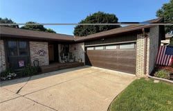 112 Karns Drive, Dover, OH 44622
