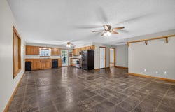 2736 Riverview Drive, Malvern, AR 72104