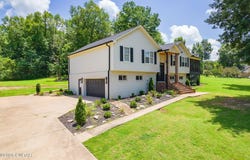 435 Bradley Lane, Bath Springs, TN 38311