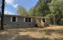 110 Ratledge Rd, Sweetwater, TN 37874