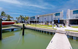 159 MEDALLION Boulevard, MADEIRA BEACH, FL 33708