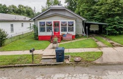 819 E Poplar Street, Independence, KS 67301