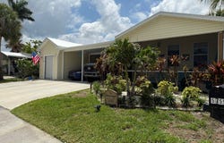 5759 Camelford Dr, Sarasota, FL 34233