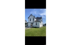 920 NE A St, Linton, IN 47441