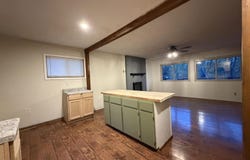7435 Lakeview RD, Meriden, KS 66512