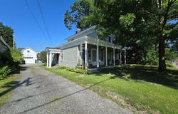 117 Church Street, Hoosick Falls, NY 12090