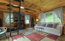 991 Old Post Road, Bradford, VT 05033