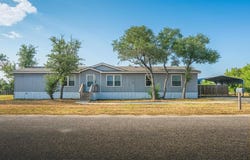 198 Dian Dr, Harper, TX 78631