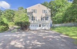 2 Opal Road, Derry, NH 03833-6220