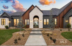 494 Century Ave, Middleton, ID 83644