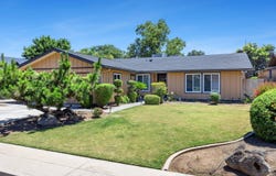 1468 Morris Avenue, Clovis, CA 93611