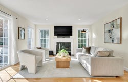 10-B Henley Rd, Acton, MA 01720