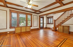 27 E Garfield Avenue, Atlantic Highlands, NJ 07716