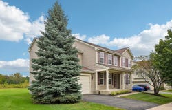 586 WEXFORD Drive, Elgin, IL 60124