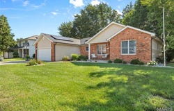 719 Stonecreek Drive, Staunton, IL 62088