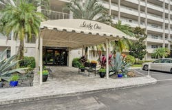 575 OAKS Lane, Pompano Beach, FL 33069