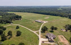 1059 NE 100th Road, Sheldon, MO 64784